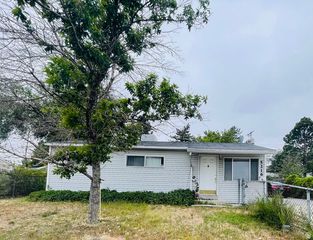 5216 S PIEPER BLVD, Salt Lake City, UT 84118