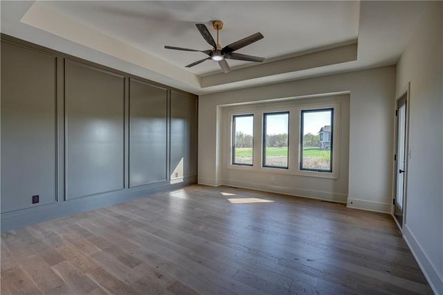 573 South Shore Drive, Lake Winnebago, MO 64034