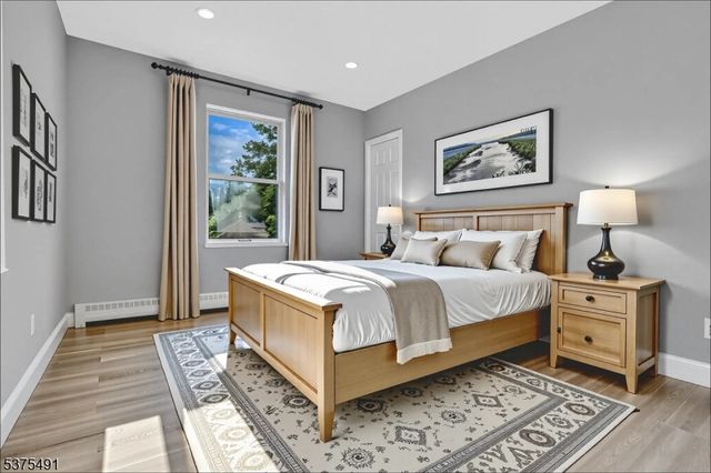 434 Halsted St, East Orange City, NJ 07018