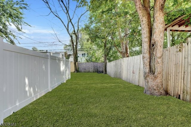 434 Halsted St, East Orange City, NJ 07018