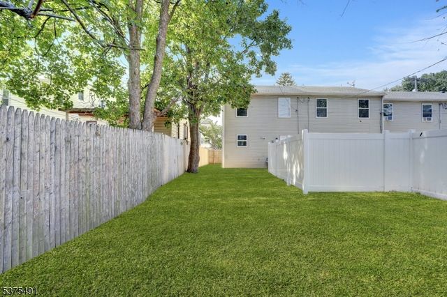 434 Halsted St, East Orange City, NJ 07018