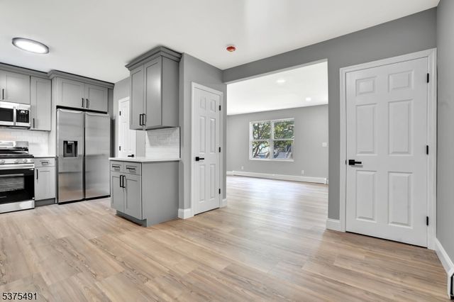 434 Halsted St, East Orange City, NJ 07018