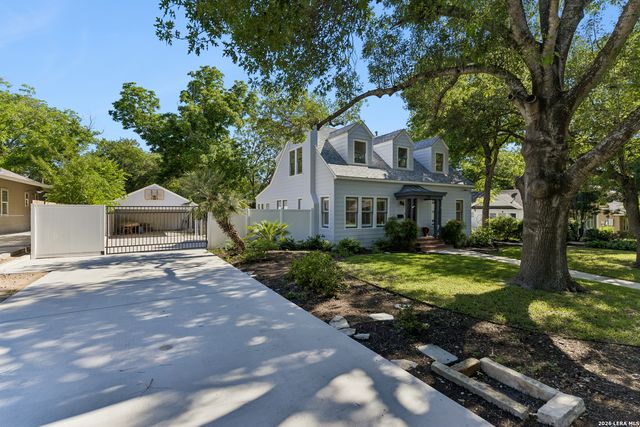 120 LAMONT AVE, Alamo Heights, TX 78209