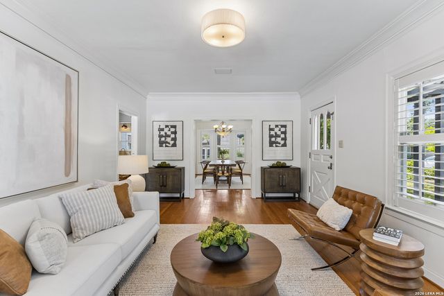 120 LAMONT AVE, Alamo Heights, TX 78209