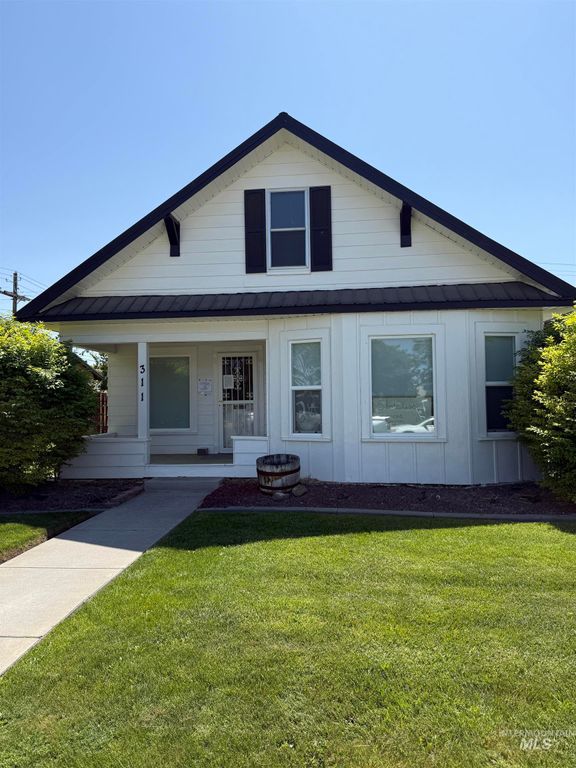 311 5th Ave. N., Twin Falls, ID 83301