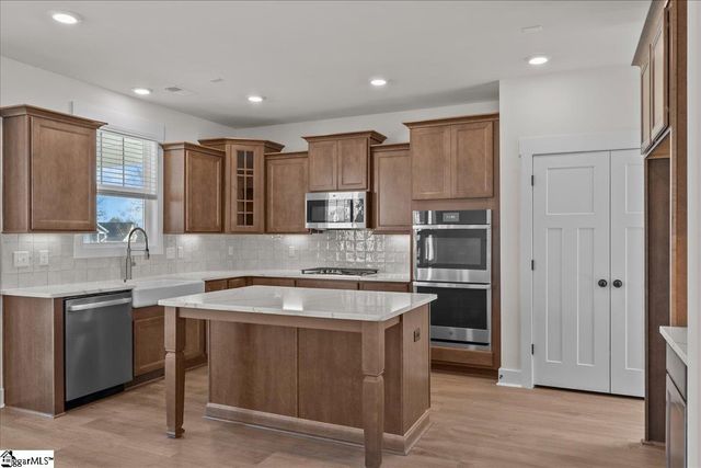 12149 Mahogany Circle, Inman, SC 29349