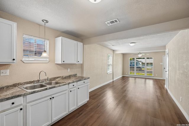 4324 MONTEREY ST, San Antonio, TX 78237