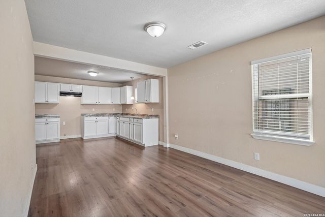 4324 MONTEREY ST, San Antonio, TX 78237
