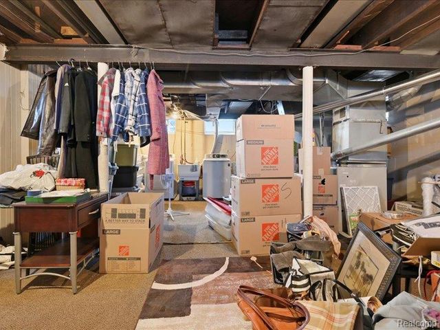 11323 Lansdowne Street, Detroit, MI 48224