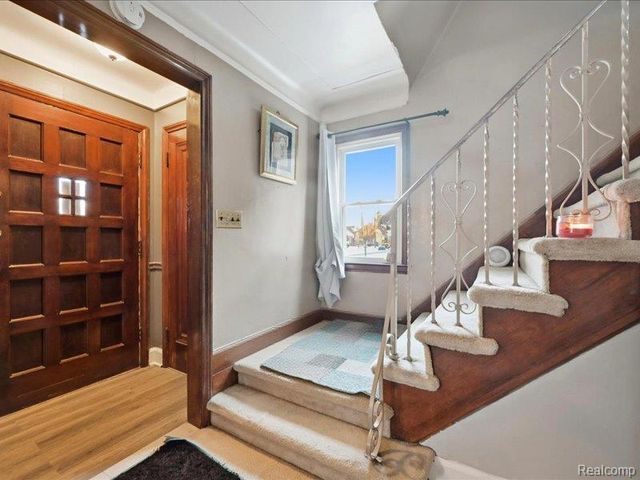 11323 Lansdowne Street, Detroit, MI 48224