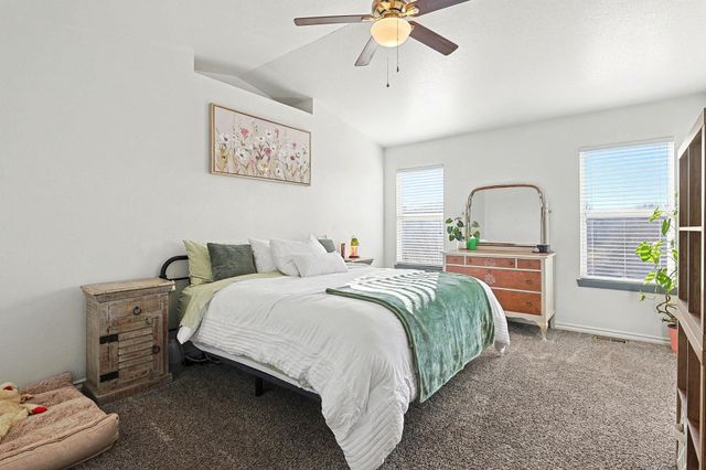 729 S Longbranch Dr, Maize, KS 67101