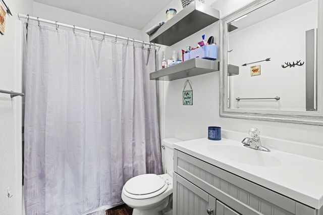 729 S Longbranch Dr, Maize, KS 67101