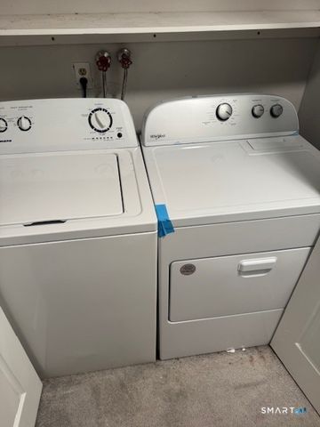 1 Russell Street APT 18, Middletown, CT 06457