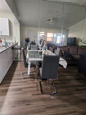 5622 Foxlake DR, North Fort Myers, FL 33917