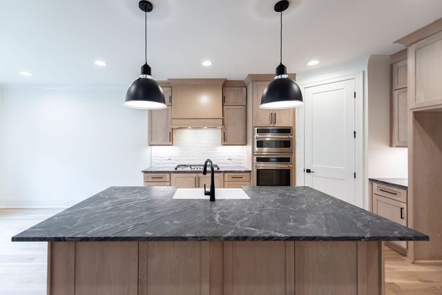 615 Hollow Wood Trl, Mount Juliet, TN 37122