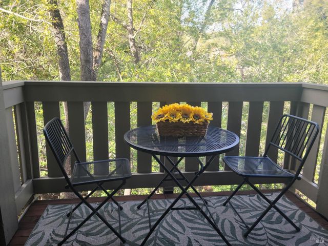 178 Pelican Ln, Novato, CA 94949