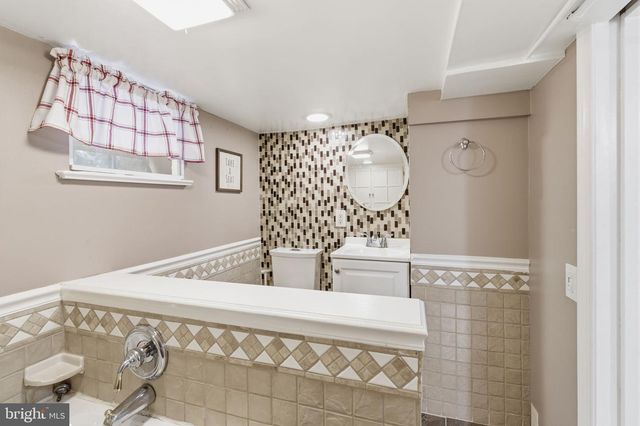 2813 WILMOT ST, Philadelphia, PA 19137