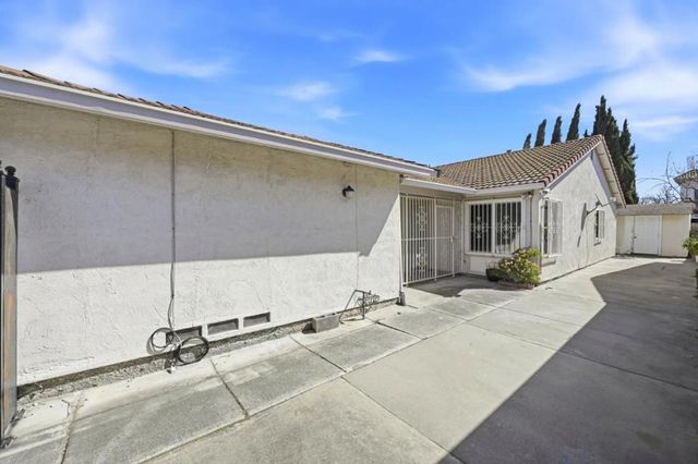 2130 Nottoway Avenue, San Jose, CA 95116