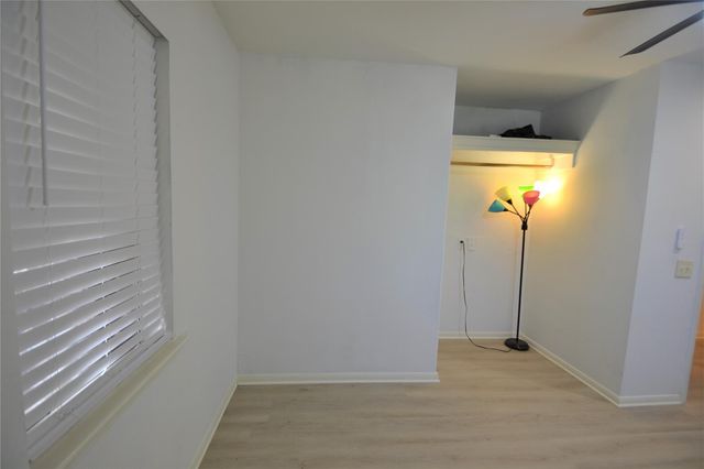 406 Pine Street, Sugar Land, TX 77498