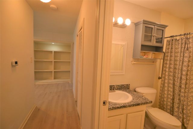 406 Pine Street, Sugar Land, TX 77498