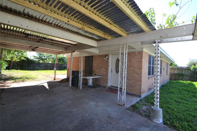 406 Pine Street, Sugar Land, TX 77498