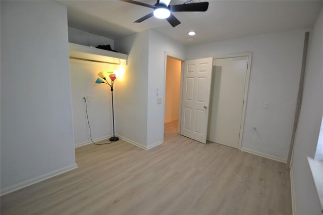 406 Pine Street, Sugar Land, TX 77498