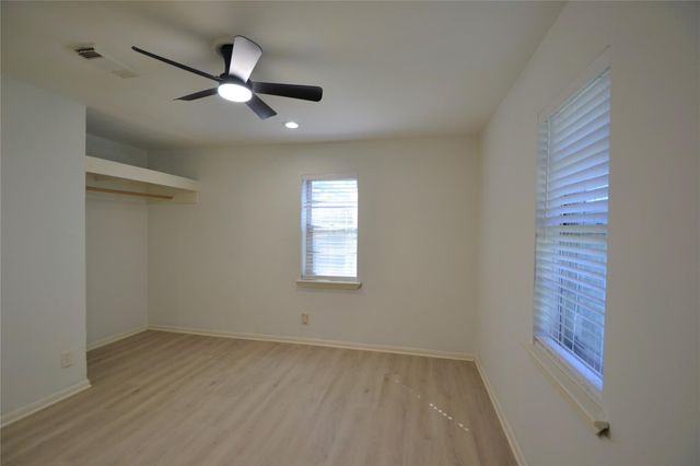 406 Pine Street, Sugar Land, TX 77498