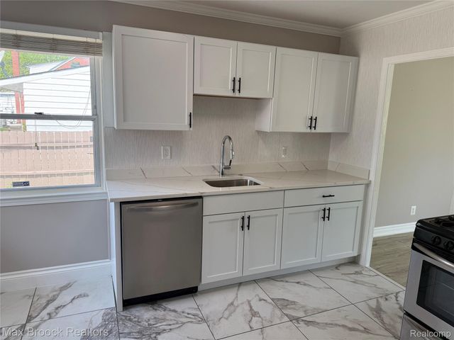 147 Euclid Street, Mt. Clemens, MI 48043