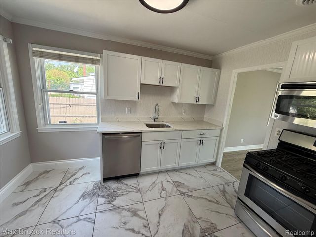 147 Euclid Street, Mt. Clemens, MI 48043