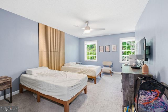2118 SUITLAND TER SE, Washington, DC 20020