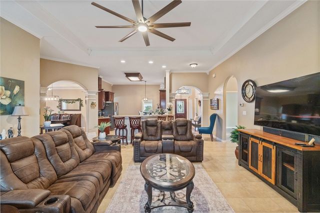 14826 Columbia River Dr, Corpus Christi, TX 78410