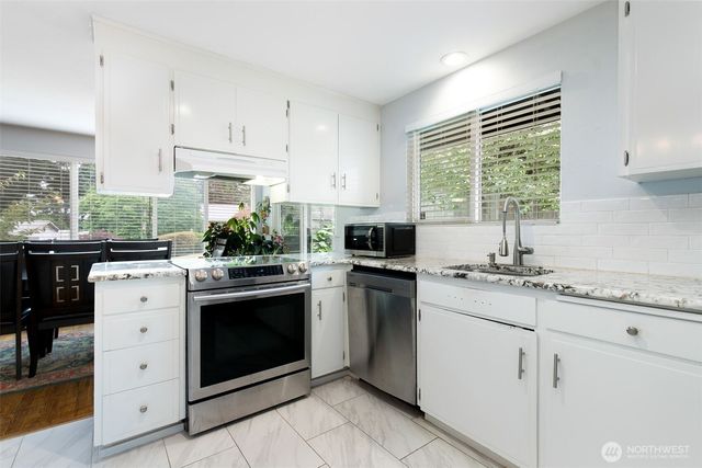 22309 115th Pl SE Place SE, Kent, WA 98031