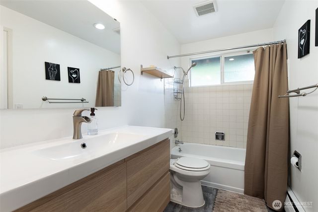 22309 115th Pl SE Place SE, Kent, WA 98031