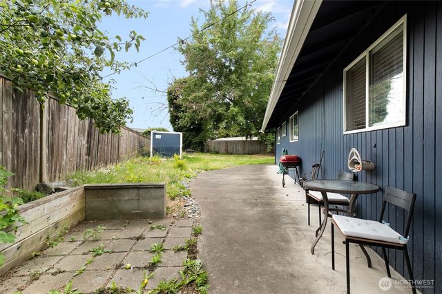 22309 115th Pl SE Place SE, Kent, WA 98031