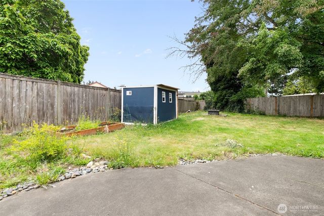 22309 115th Pl SE Place SE, Kent, WA 98031