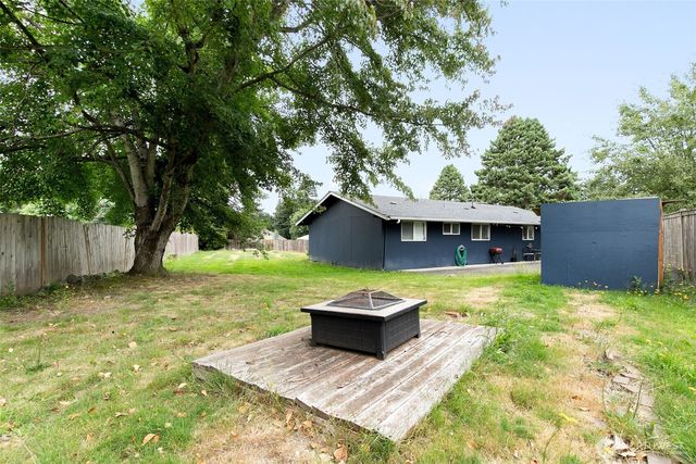 22309 115th Pl SE Place SE, Kent, WA 98031