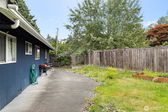 22309 115th Pl SE Place SE, Kent, WA 98031