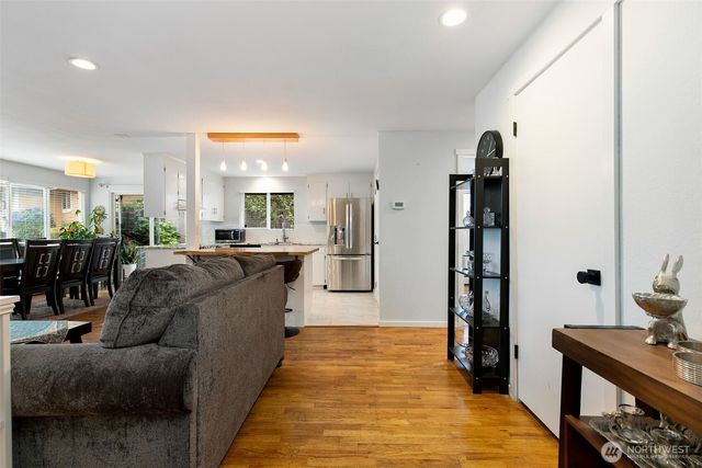 22309 115th Pl SE Place SE, Kent, WA 98031