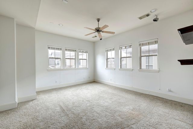 931 W 23rd Street B, Houston, TX 77008