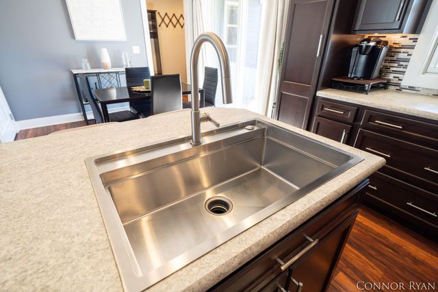 270 Dartmouth Avenue, Holland City, MI 49423