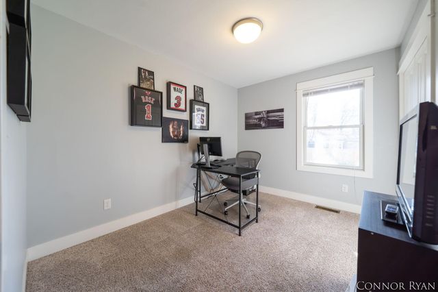 270 Dartmouth Avenue, Holland City, MI 49423