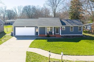 270 Dartmouth Avenue, Holland City, MI 49423