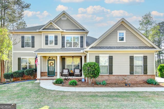 530 Thomas Drive, Loganville, GA 30052