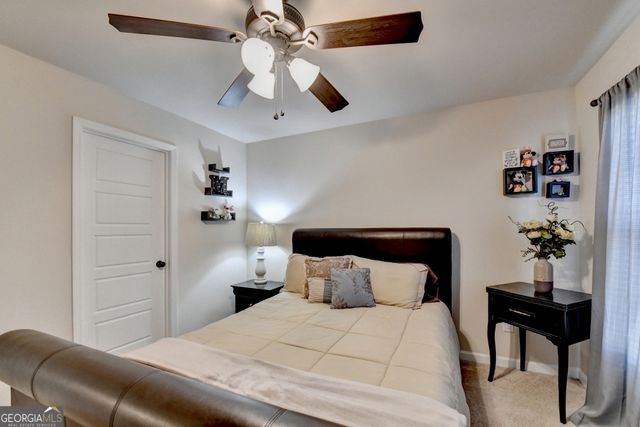 530 Thomas Drive, Loganville, GA 30052