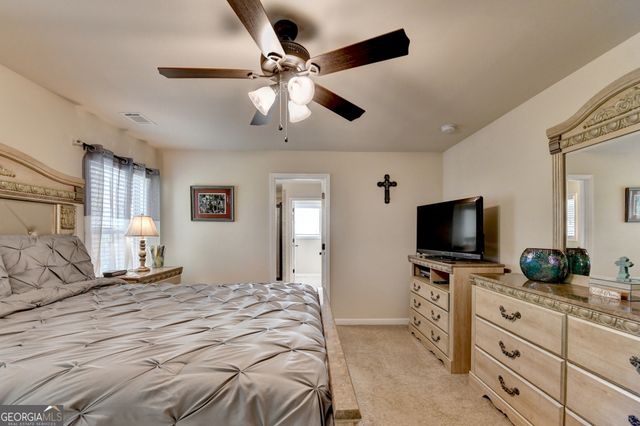 530 Thomas Drive, Loganville, GA 30052