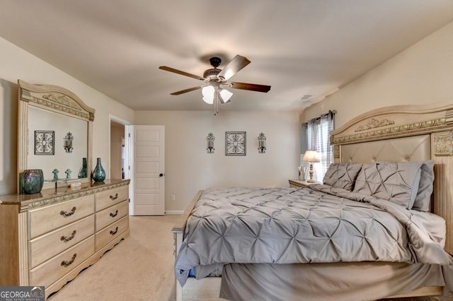 530 Thomas Drive, Loganville, GA 30052