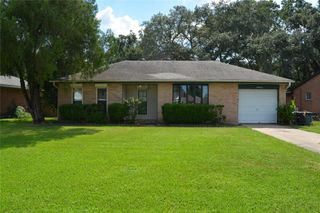 514 Bellmar Lane, Friendswood, TX 77546