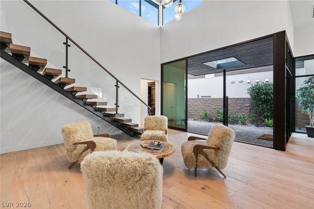 651 Overlook Rim Drive, Henderson, NV 89012