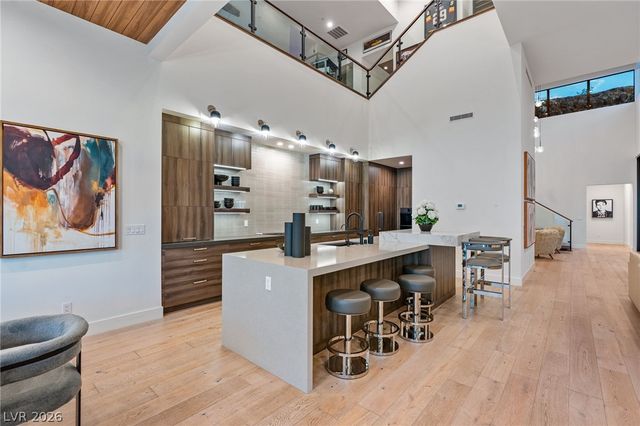 651 Overlook Rim Drive, Henderson, NV 89012