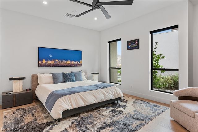 651 Overlook Rim Drive, Henderson, NV 89012